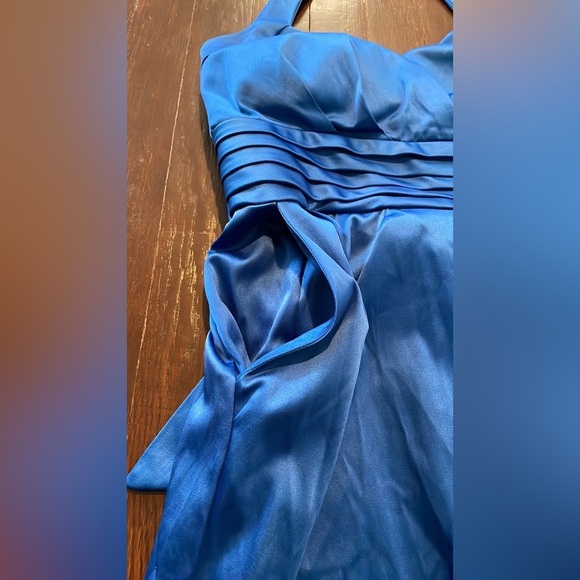 Junior's Snap Halter Formal Dress Tie Back - Homecoming or Prom Size 9 - Picture 6 of 17